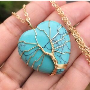 Turquiose heart stone necklace